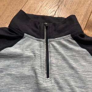 Old Navy Black and Gray Kids Shirt